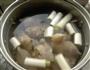 黄豆猪蹄美容汤的做法图解4