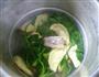 菠菜蛋饺排骨汤的做法图解8