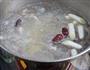 莲子煲猪肚的做法图解5