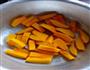 黄金南瓜条的做法图解1