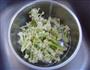 干煸孜然花菜的做法图解1