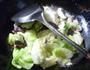 双菇圆白菜的做法图解8