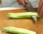 苦瓜的挑选与切法的做法图解2