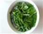 凉拌芹菜叶的做法图解1