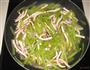 芹菜炒鱿鱼的做法图解8