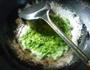 茼蒿摊鸡蛋的做法图解10