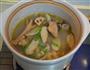 砂锅松茸炖鸡的做法图解3