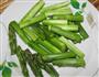 煎香肠芦笋的做法图解1