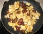 腊肠炒杏鲍菇的做法图解8