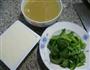 鸡汁豆腐汤的做法图解1