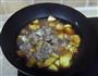 土豆烧牛肉的做法图解7