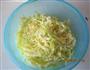 木耳拌白菜的做法图解2