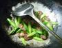 芦笋炒腊肠的做法图解10