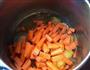 羊肉炖玉米胡萝卜的做法图解6