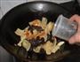冬笋炒肉皮的做法图解8