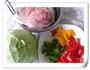 彩椒卷心菜的做法图解1
