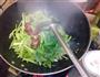 芹菜炒肉片的做法图解10