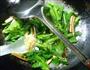 香干炒油菜蕻的做法图解9