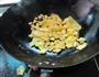 红薯丁炒蛋的做法图解7