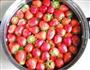 草莓果酱的做法图解1
