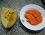 胡萝卜炒日本南瓜的做法图解1