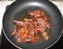 腊肠炒苦瓜的做法图解4