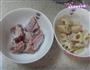 莲藕排骨汤的做法图解1