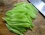 莴笋拌海蜇的做法图解3