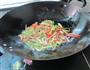 火腿鱿鱼豆腐丝的做法图解8