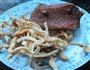 萝卜干炒东坡肉的做法图解1
