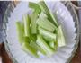 酸甜黄瓜条的做法图解3