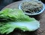 猪油白菜煮粉的做法图解1