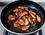 干煸蘑菇北极虾的做法图解9