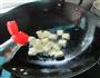 芹菜蛋皮豆腐丁的做法图解6
