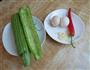 苦瓜炒鸡蛋的做法图解1