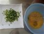 香葱鸡蛋饼的做法图解2