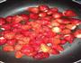 草莓酱的做法图解1