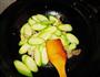 丝瓜炒肉末的做法图解1