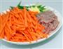 胡萝卜肉丝的做法图解1