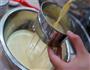 桃胶雪莲子奶炖蛋的做法步骤4
