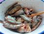 香酥鲫鱼的做法图解3