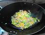 甜玉米炒肉的做法图解7