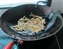 煎辣椒烧豆腐丝的做法图解4