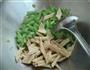 西芹腐竹的做法图解6