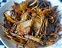 茶树菇炒腊肉的做法图解7