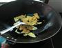 南瓜片炒蛋的做法图解4