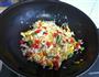 彩椒蛋炒饭的做法图解9