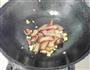 茶树菇炒腊肉的做法图解8