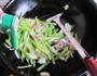 西芹百合炒虾仁的做法图解11
