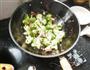 西兰花炒腊肠的做法图解4